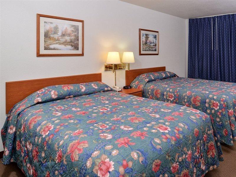 Americas Best Value Inn Smackover Экстерьер фото