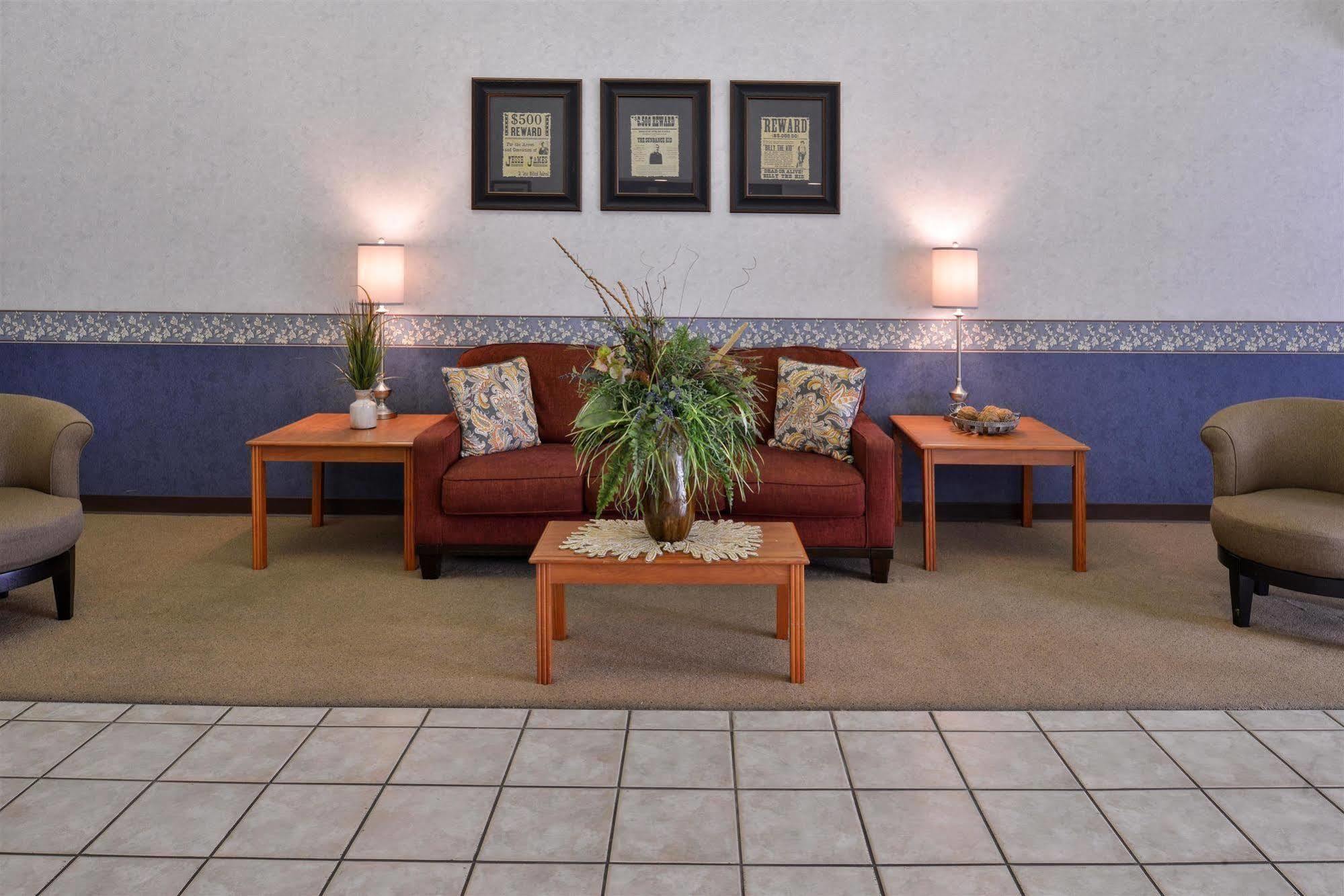 Americas Best Value Inn Smackover Экстерьер фото